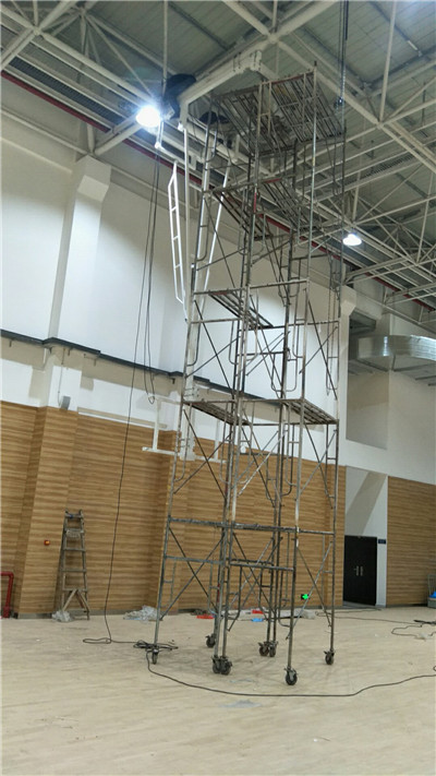 廣西安裝懸掛式電動籃球架 廣西安裝懸掛式電動籃球架