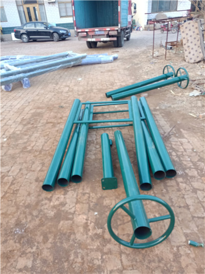 年前最后一批戶(hù)外健身路徑以及籃球架 年前最后一批戶(hù)外健身路徑以及籃球架